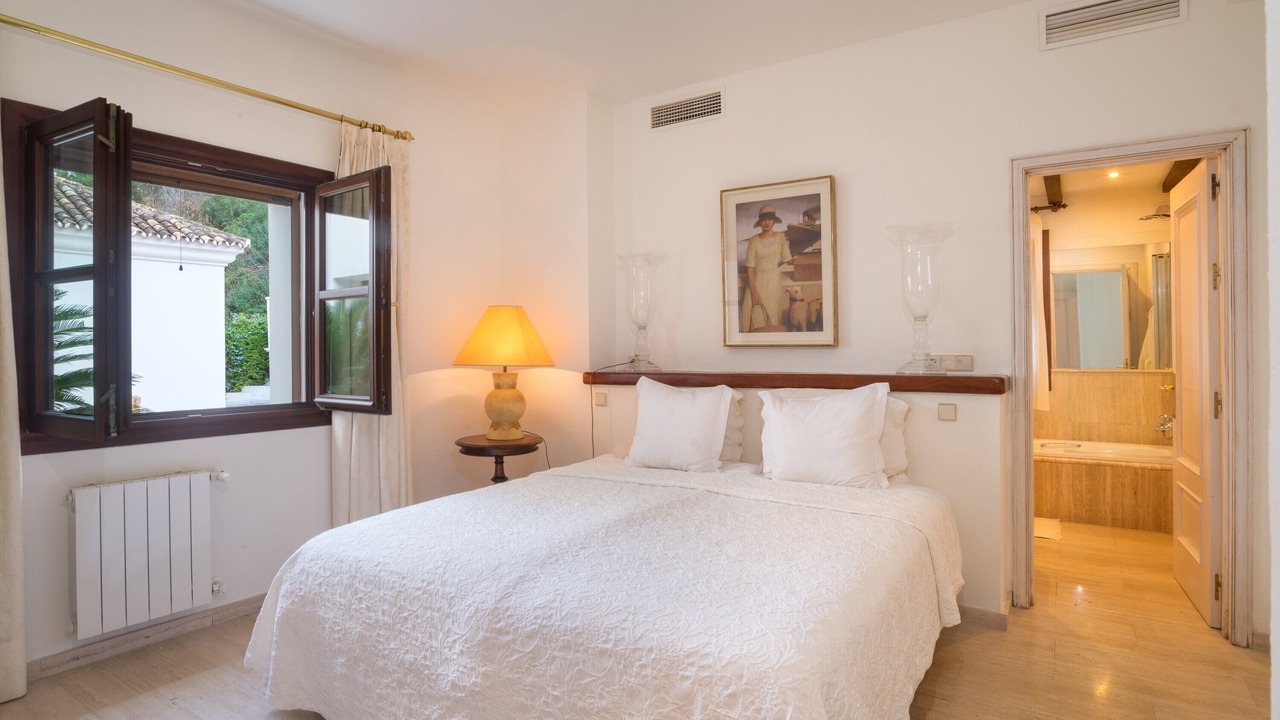 Photo of Bedroom in El Paraiso