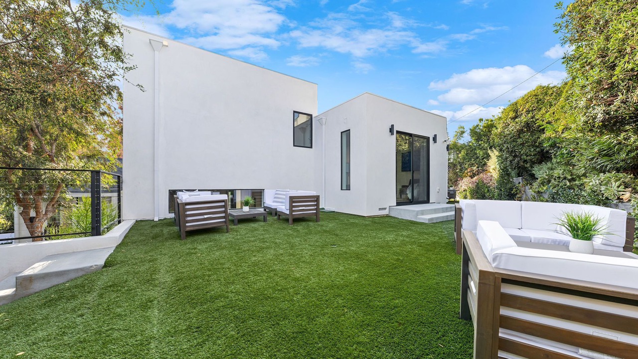 Photo of Patio Balcony in Westwood