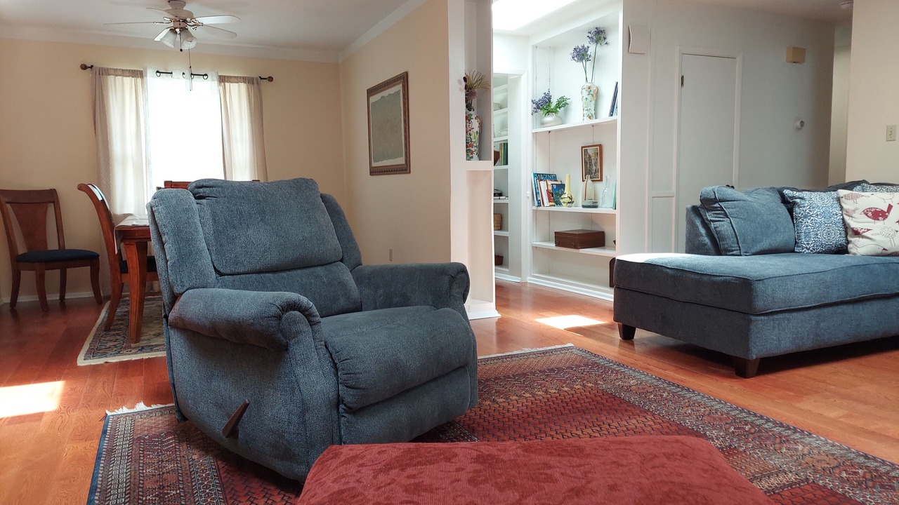 Photo of Livingroom in Biloxi
