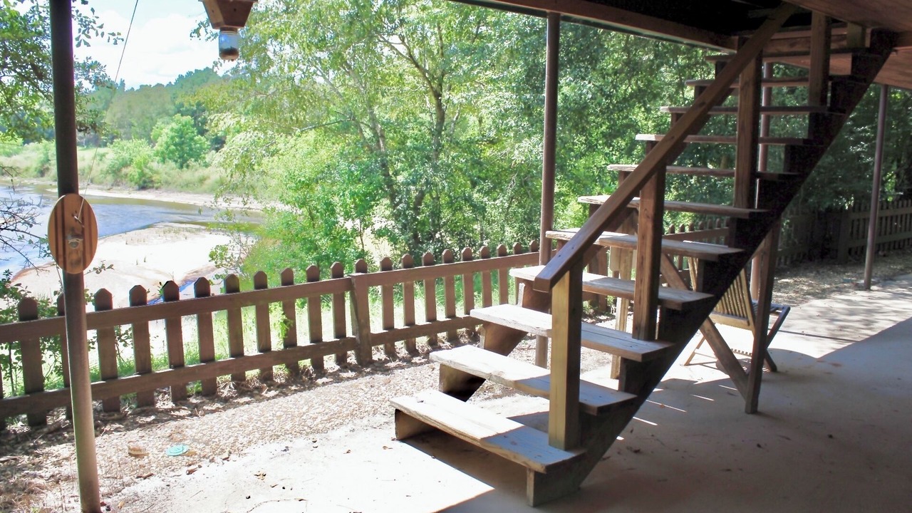 Photo of Outdoor in Perkinston