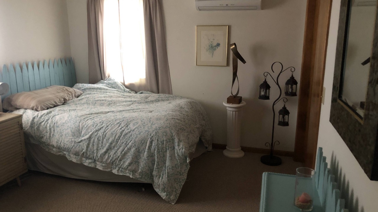 Photo of Bedroom in Scottsburg