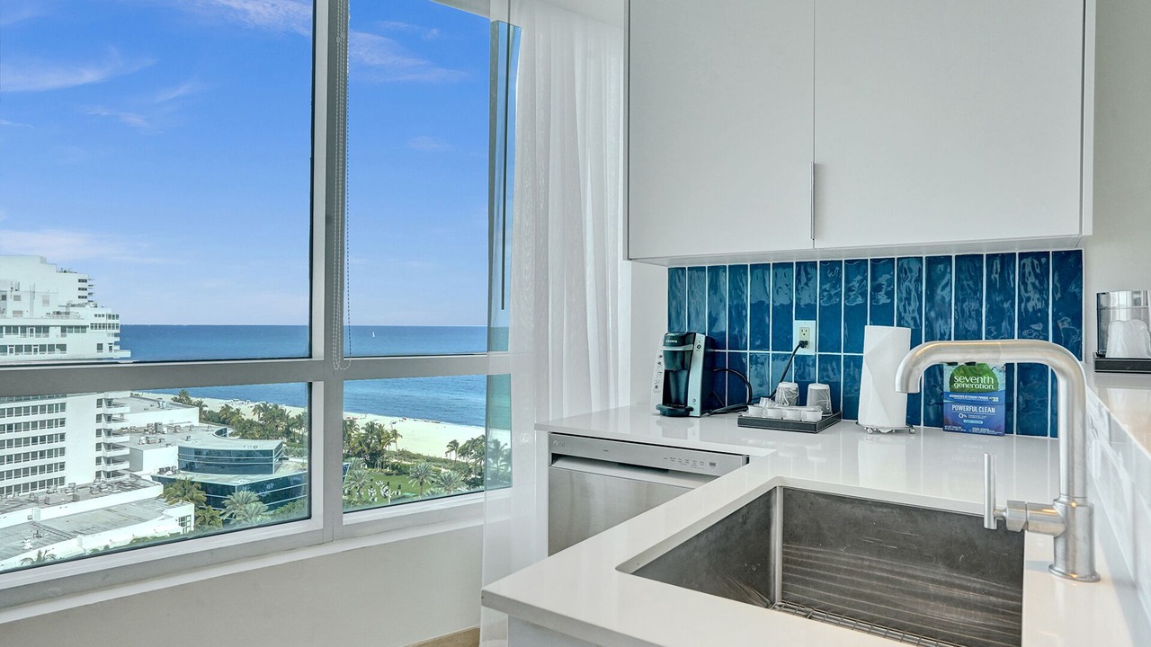 Photo of Kitchen in Mid Beach