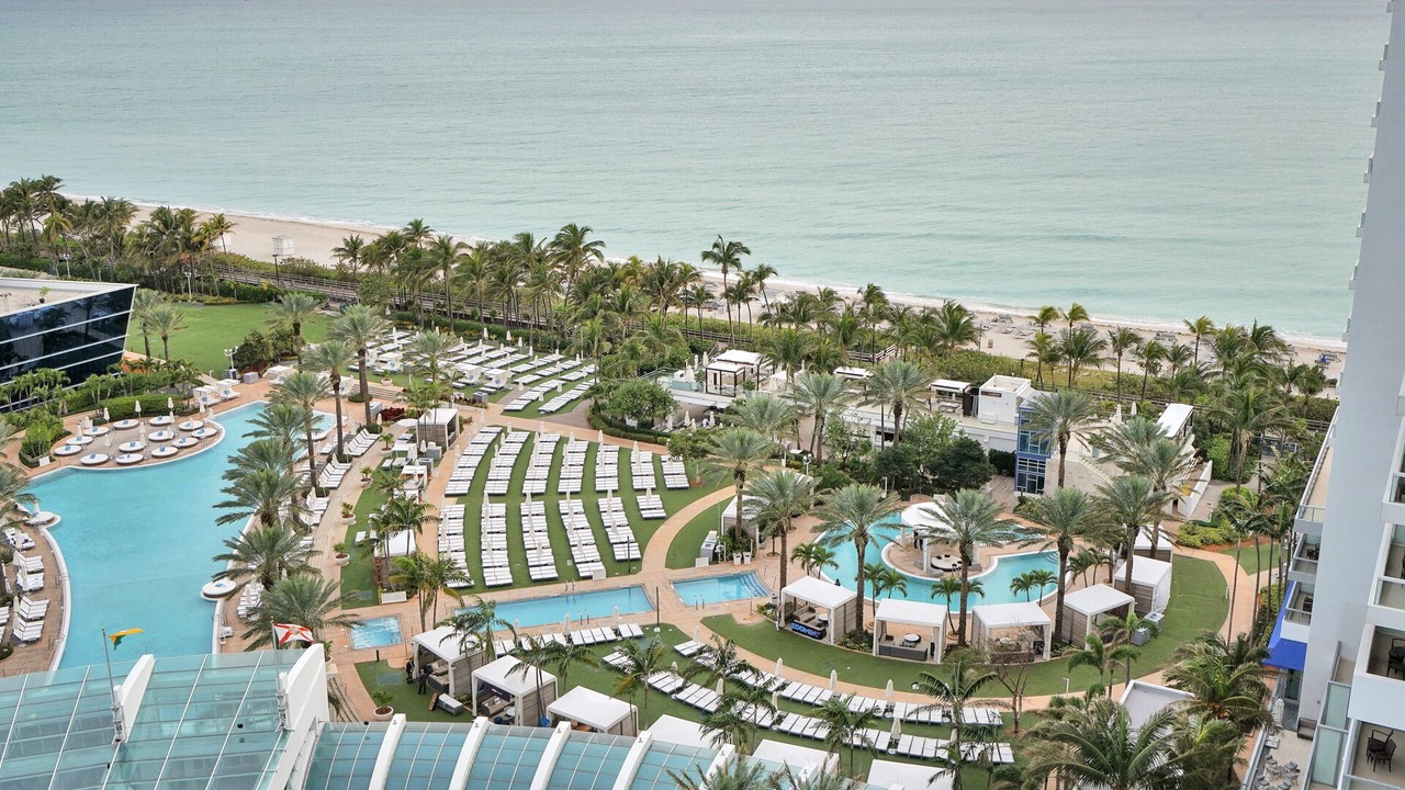 Photo of Outdoor in Mid Beach