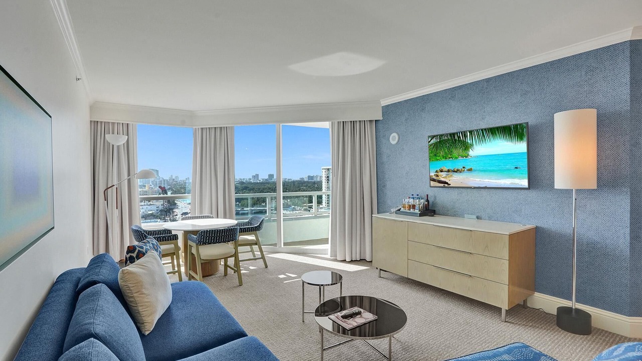 Photo of Livingroom in Mid Beach