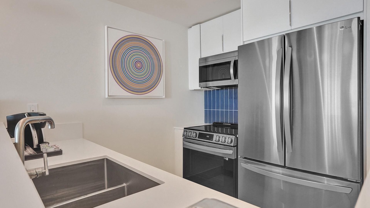 Photo of Kitchen in Mid Beach