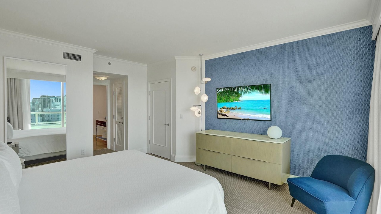 Photo of Bedroom in Mid Beach