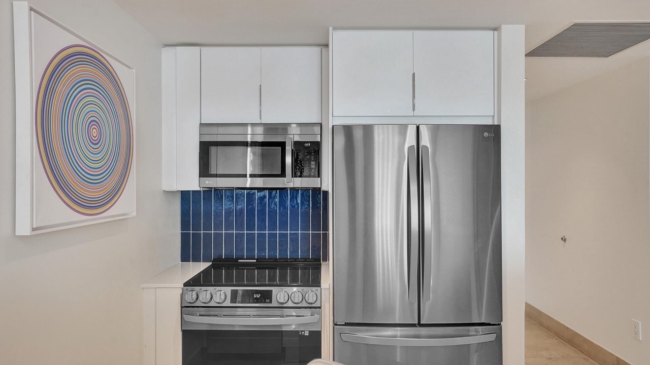 Photo of Kitchen in Mid Beach