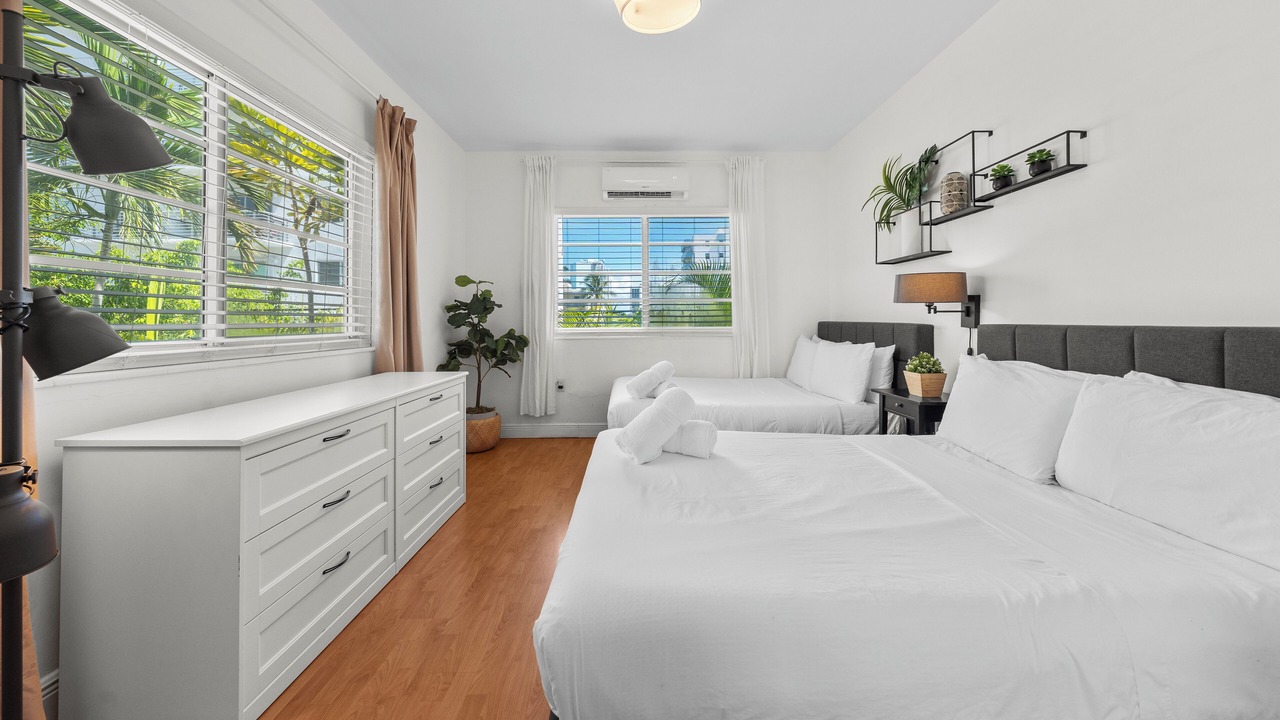 Photo of Bedroom in West Avenue