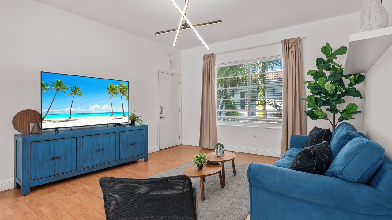 Photo of Livingroom in West Avenue
