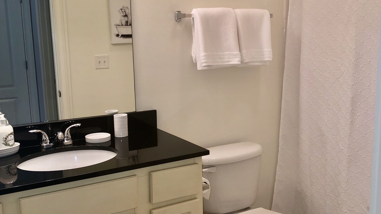 Photo of Bathroom in Tuscaloosa