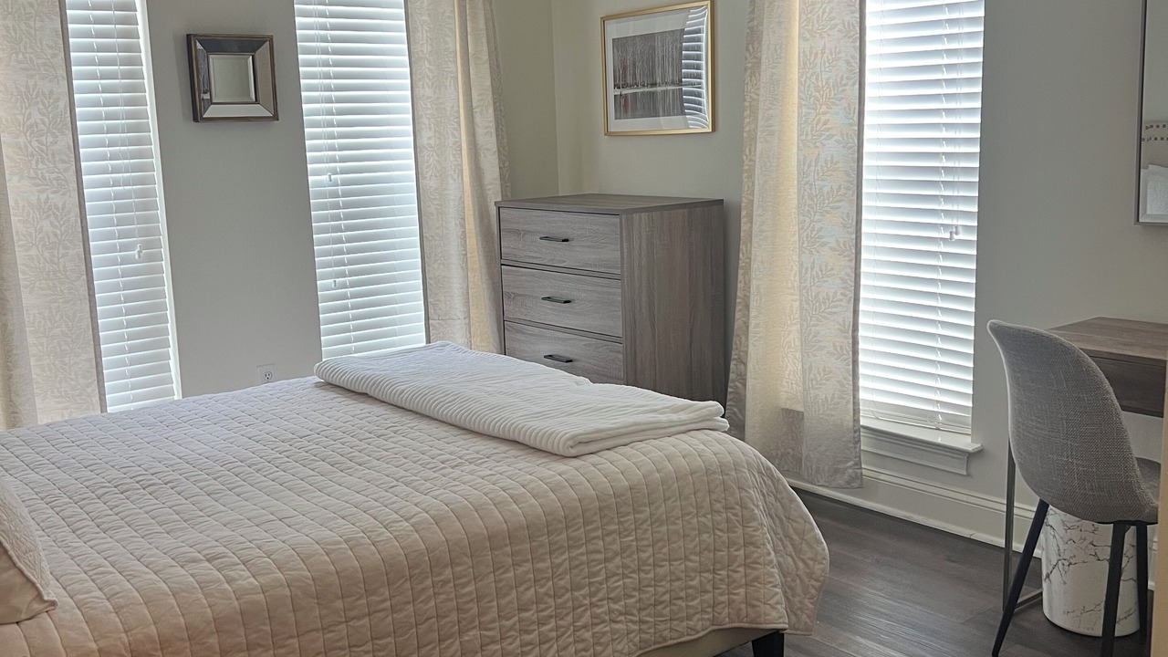Photo of Bedroom in Tuscaloosa