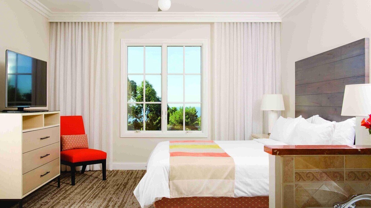 Photo of Bedroom in Newport Coast