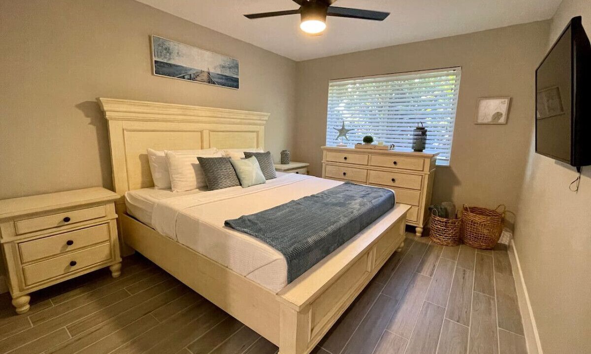 Photo of Bedroom in Central Beach