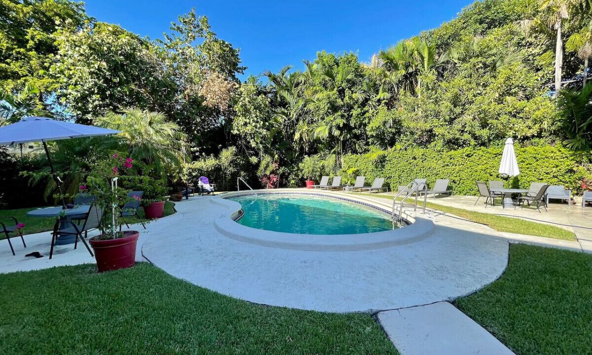 Photo of Outdoor in Central Beach