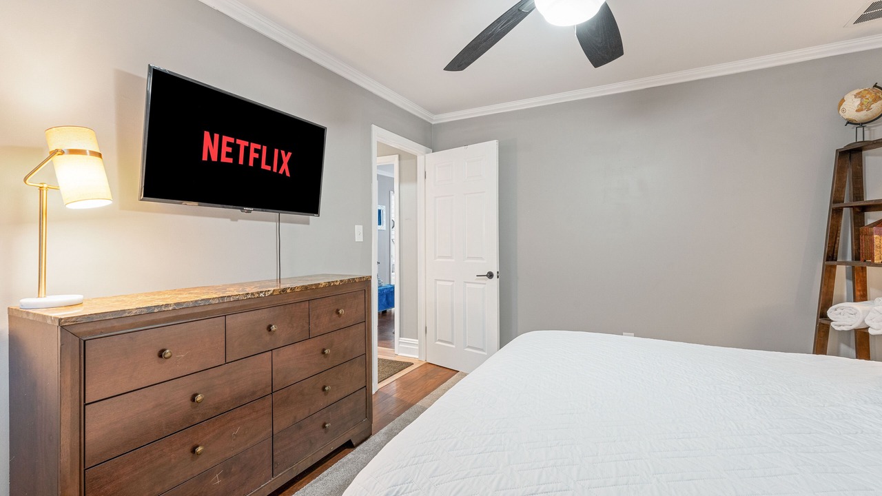 Photo of Bedroom in Neptune City