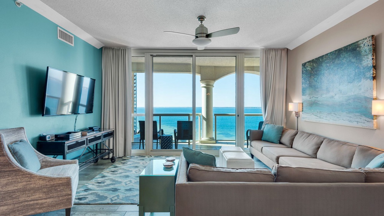 Photo of Livingroom in Pensacola Beach