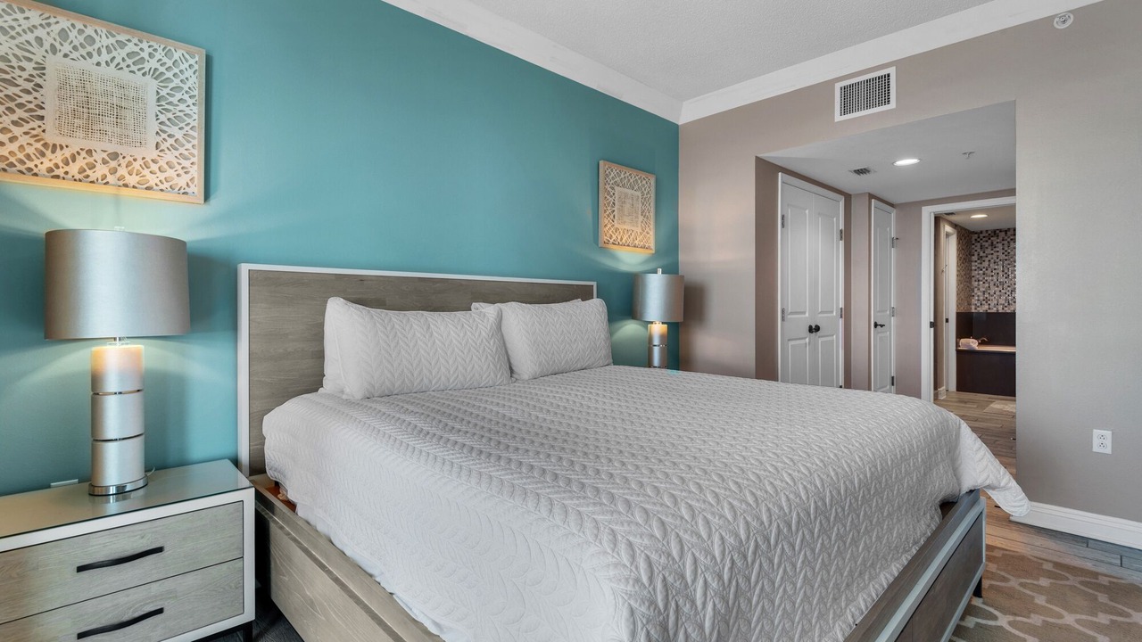 Photo of Bedroom in Pensacola Beach