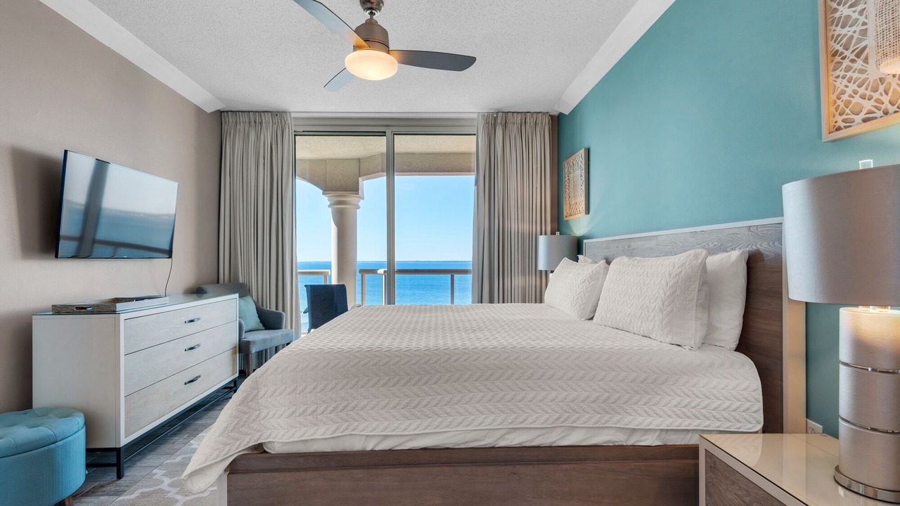 Photo of Bedroom in Pensacola Beach