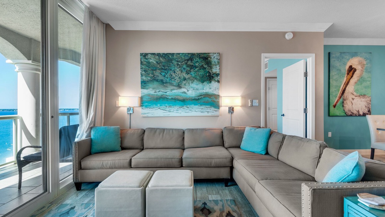 Photo of Livingroom in Pensacola Beach
