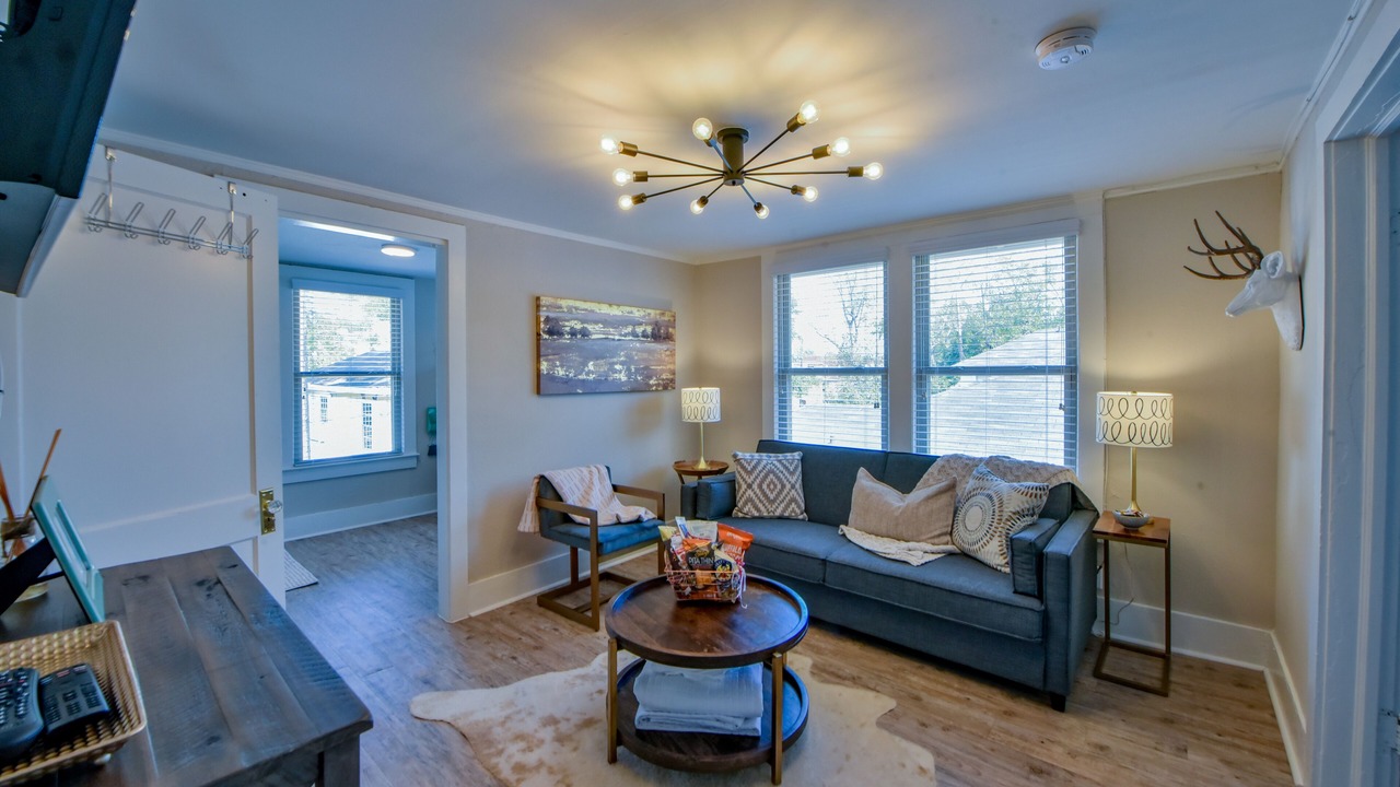 Photo of Bedroom in Tuscaloosa