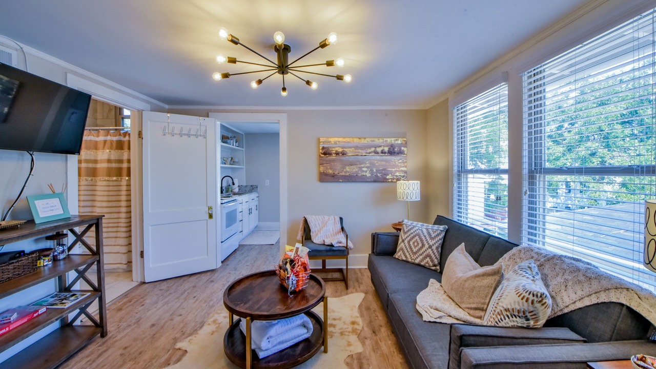 Photo of Bedroom in Tuscaloosa