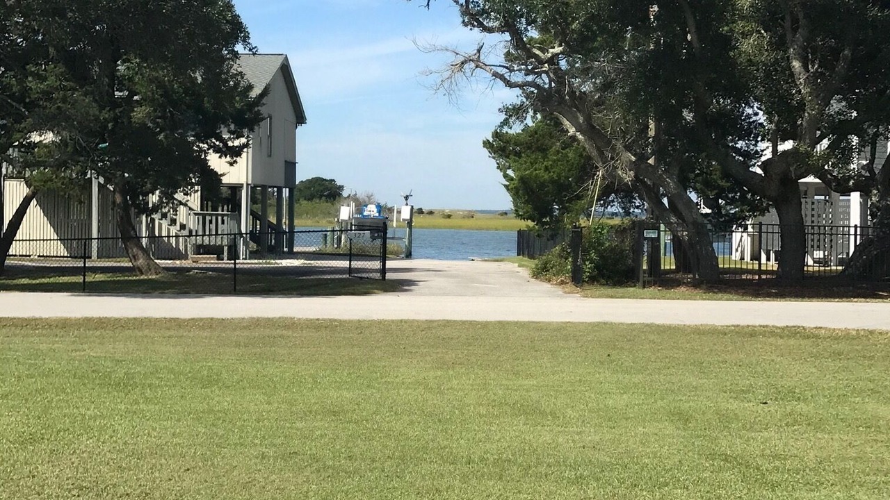 Photo of Others in The Point