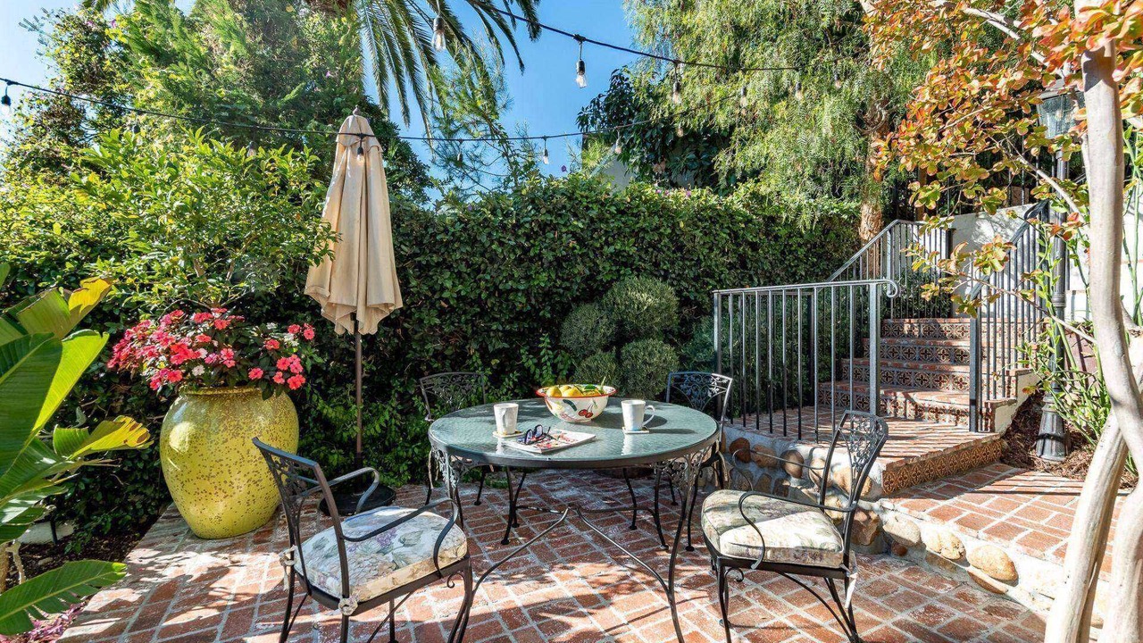 Photo of Outdoor in Hollywood Dell