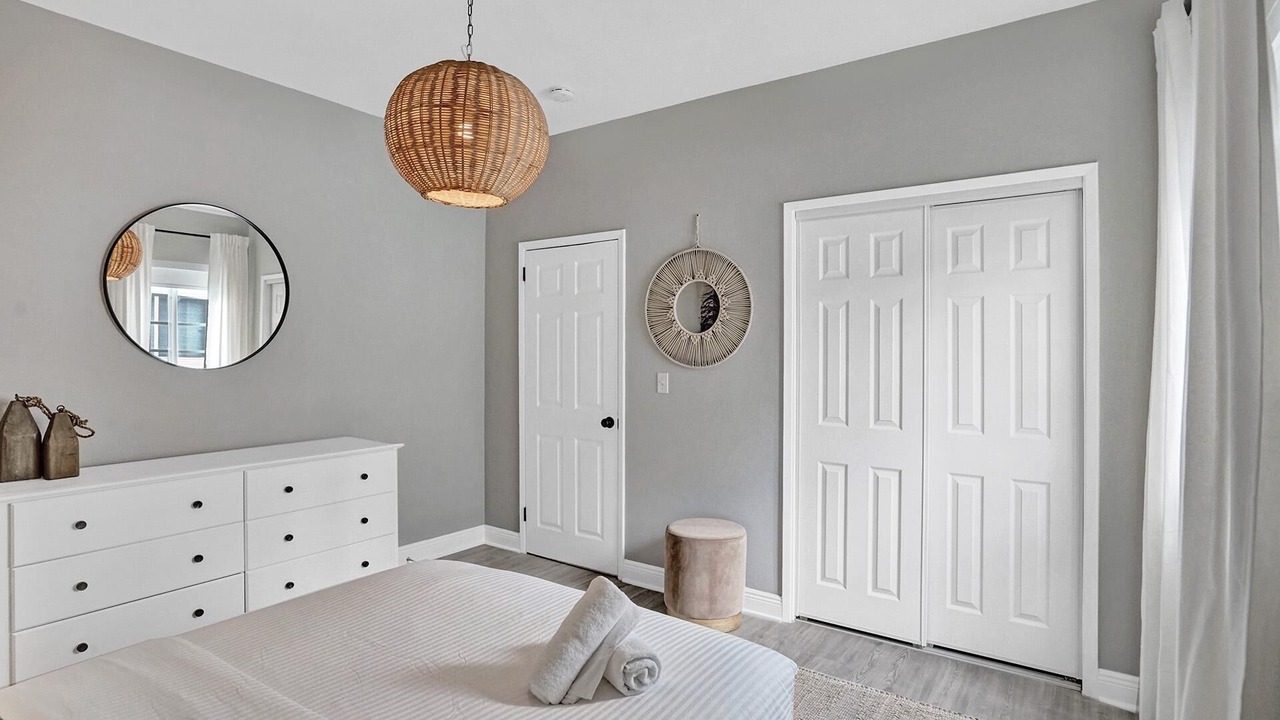 Photo of Bedroom in West Avenue