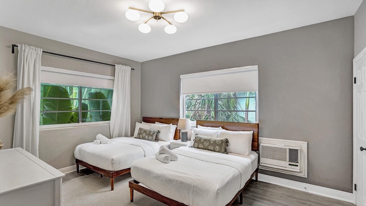 Photo of Bedroom in West Avenue