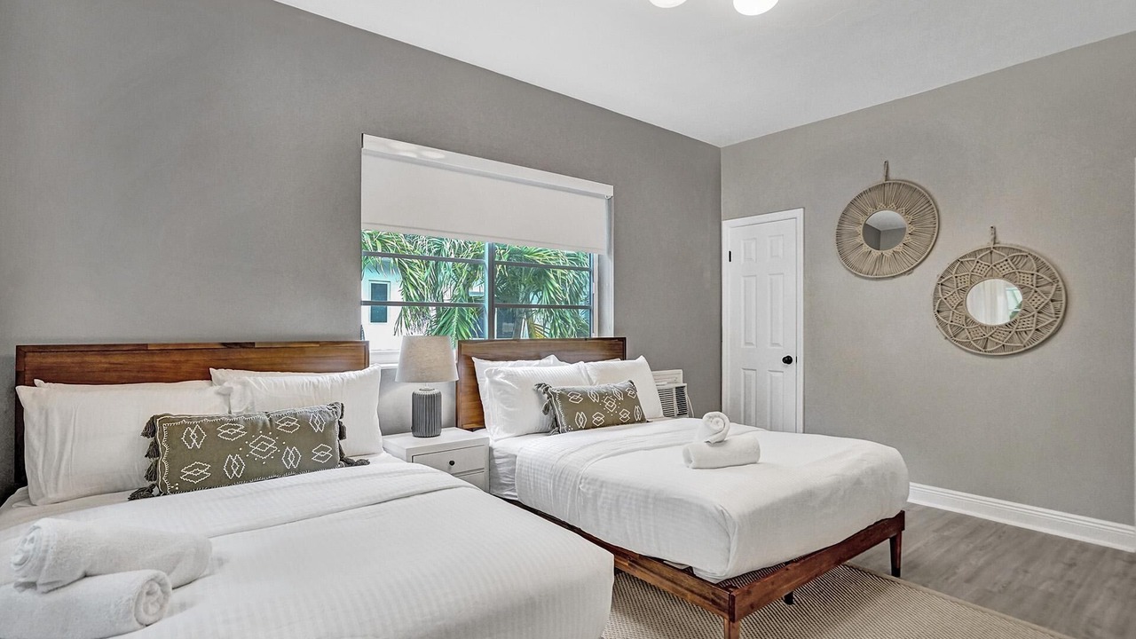 Photo of Bedroom in West Avenue