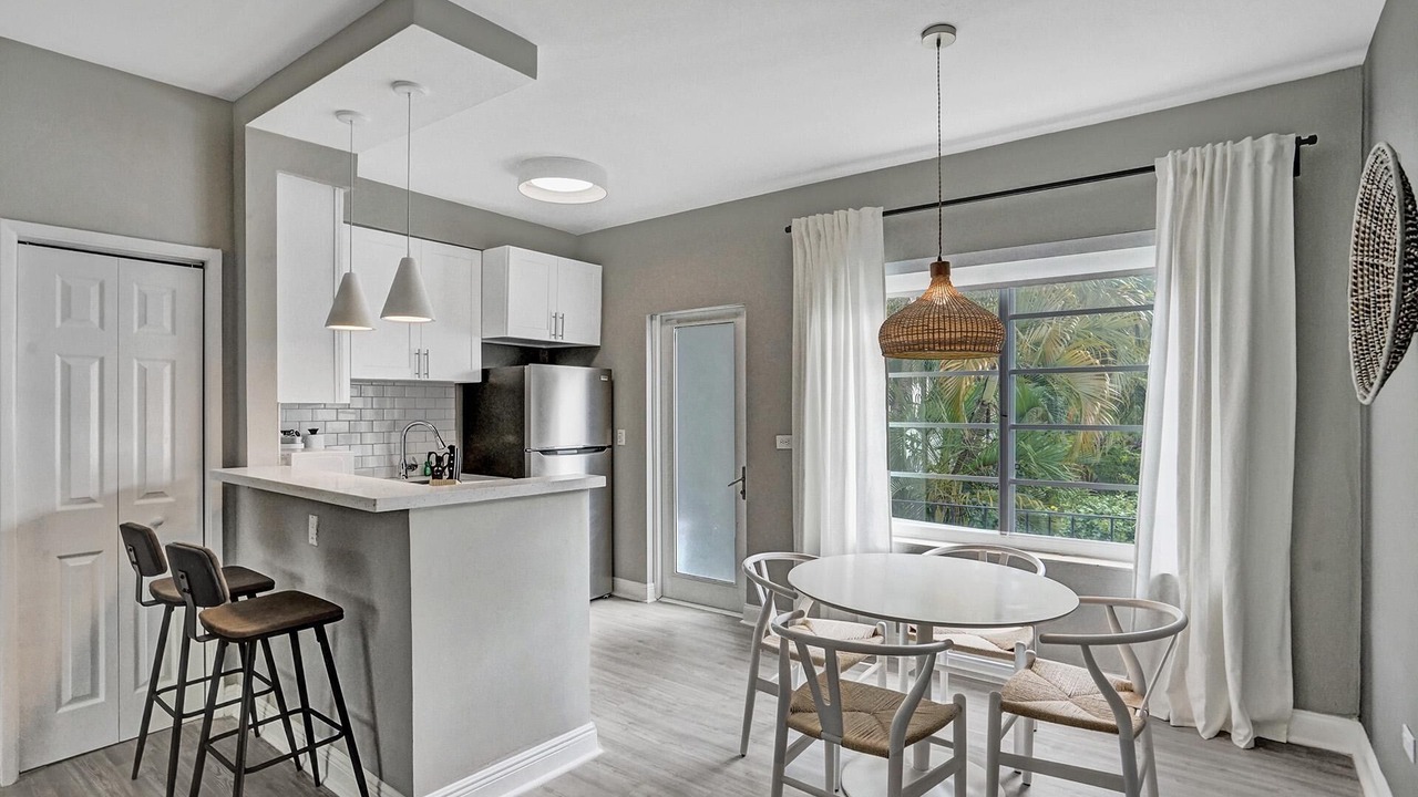 Photo of Kitchen in West Avenue