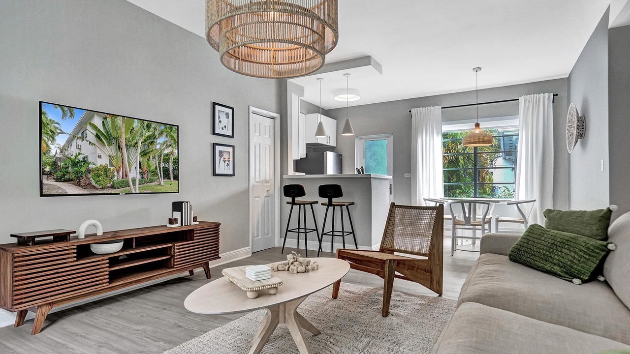Photo of Livingroom in West Avenue