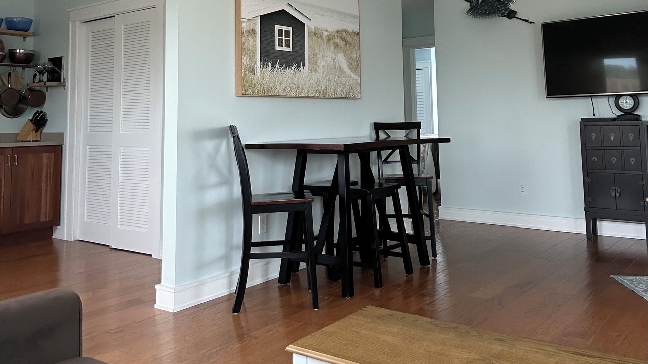 Photo of Livingroom in Mud City