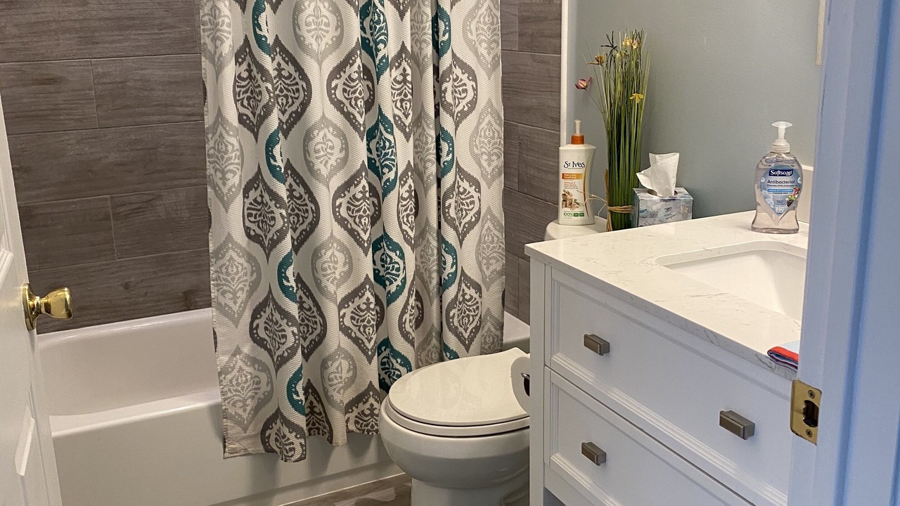 Photo of Bathroom in Manasquan