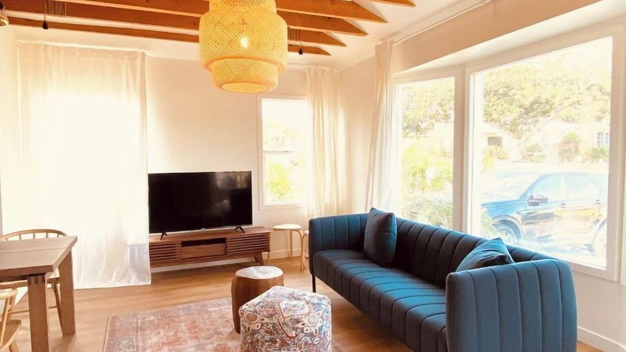 Photo of Livingroom in Los Angeles