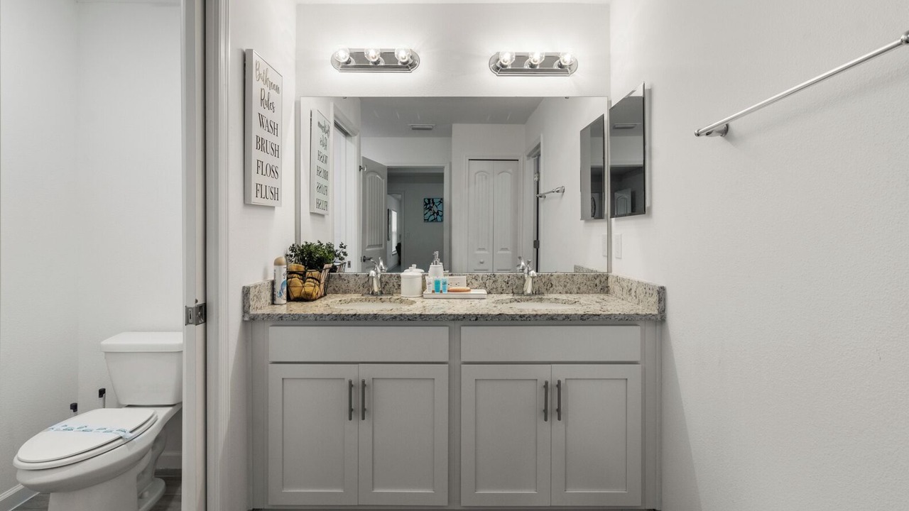 Photo of Bathroom in Poinciana