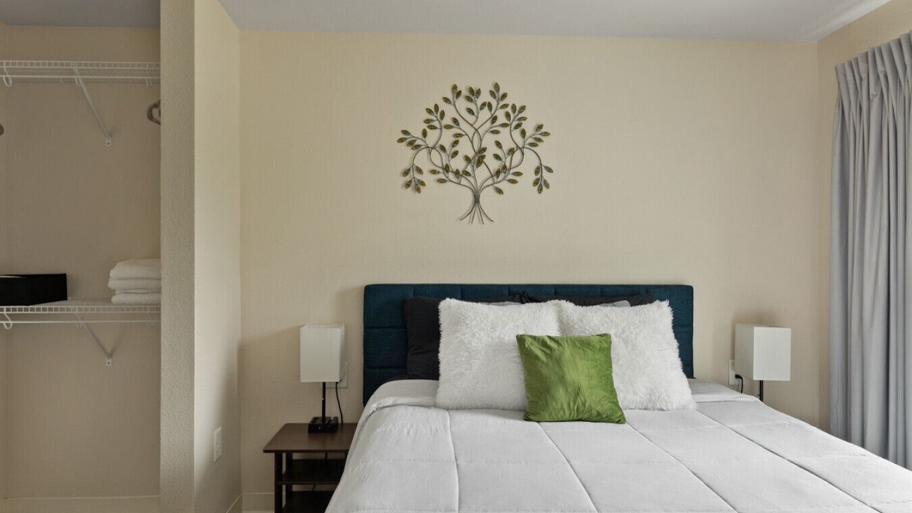 Photo of Bedroom in Arrowood