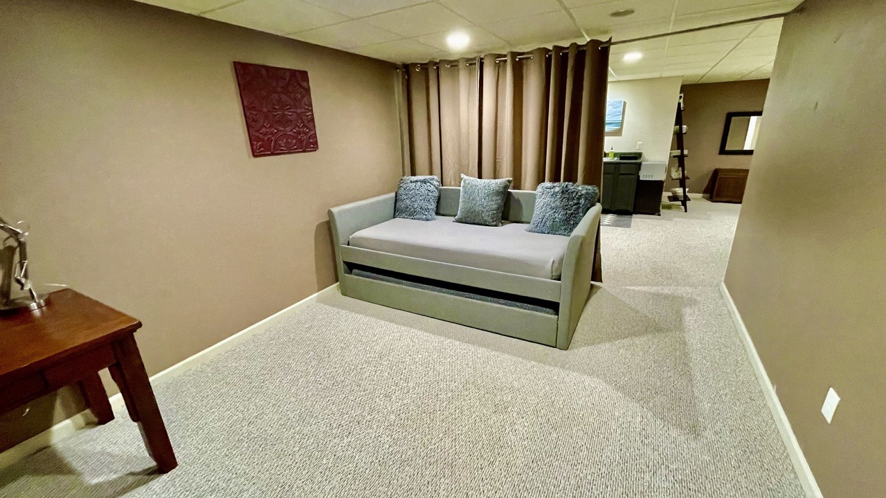 Photo of Bedroom in Woodfin