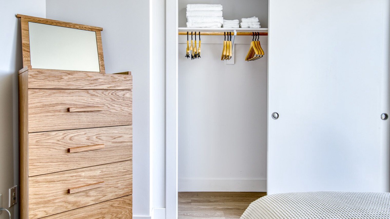 Photo of Bedroom in Downtown Oakland
