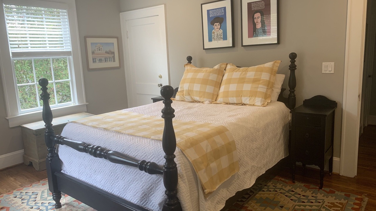 Photo of Bedroom in Tuscaloosa