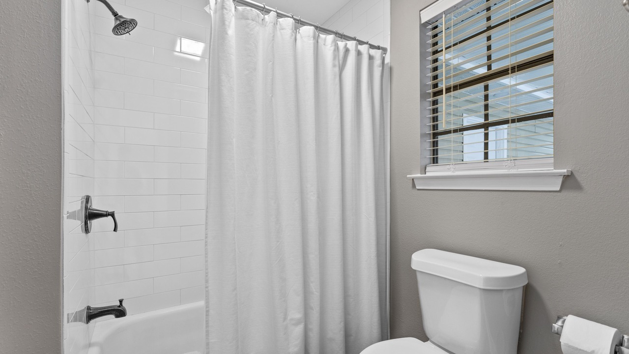 Photo of Bathroom in Daphne