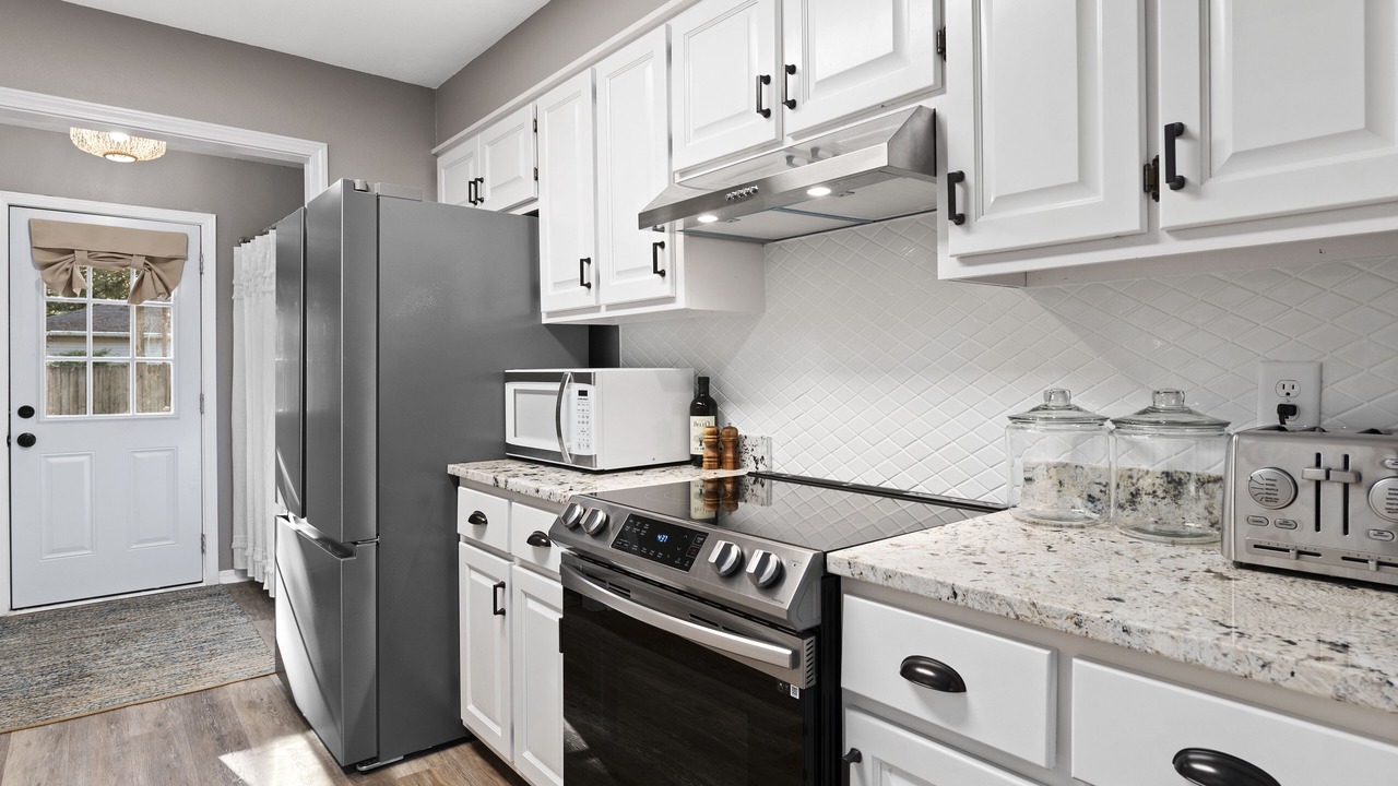 Photo of Kitchen in Daphne