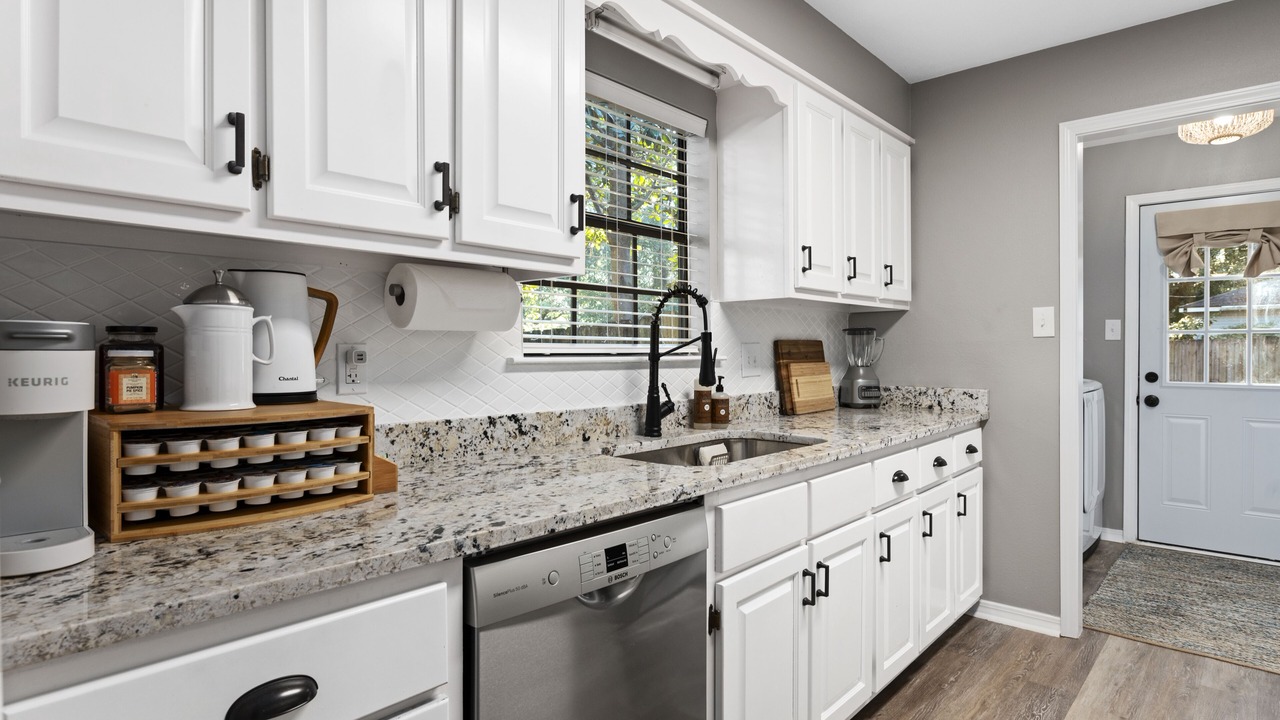 Photo of Kitchen in Daphne
