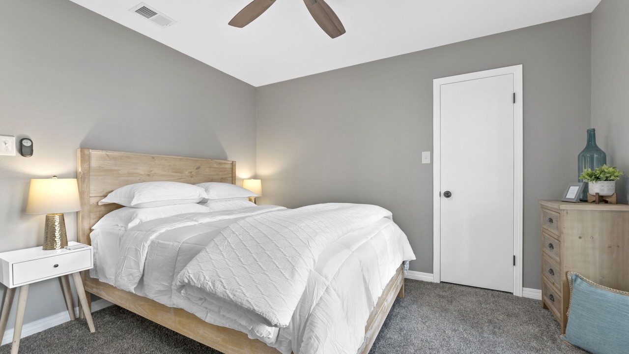 Photo of Bedroom in Daphne