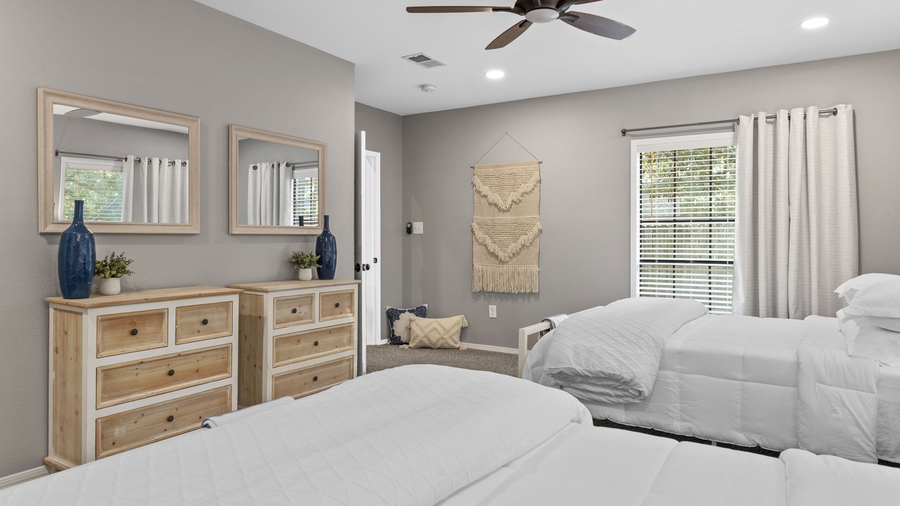 Photo of Bedroom in Daphne