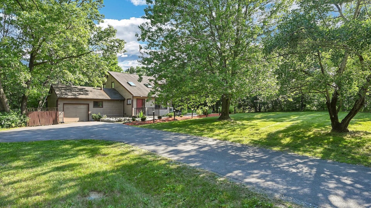 Photo of Outdoor in Middle Hope