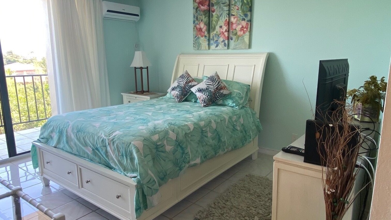 Photo of Bedroom in Discovery Bay