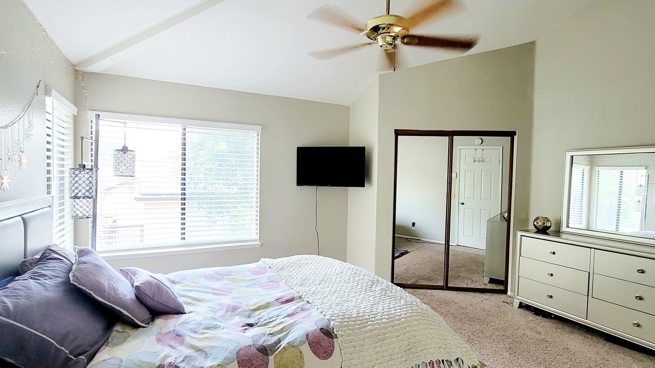 Photo of Bedroom in Moreno Valley