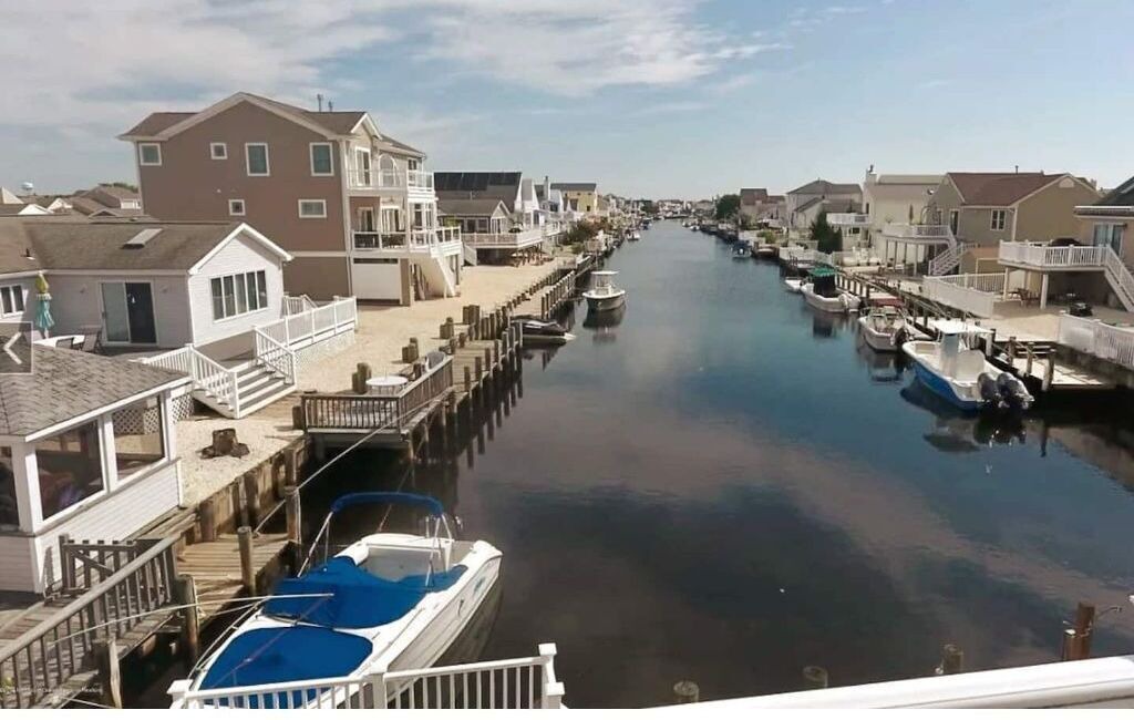 Photo of Others in Beach Haven West