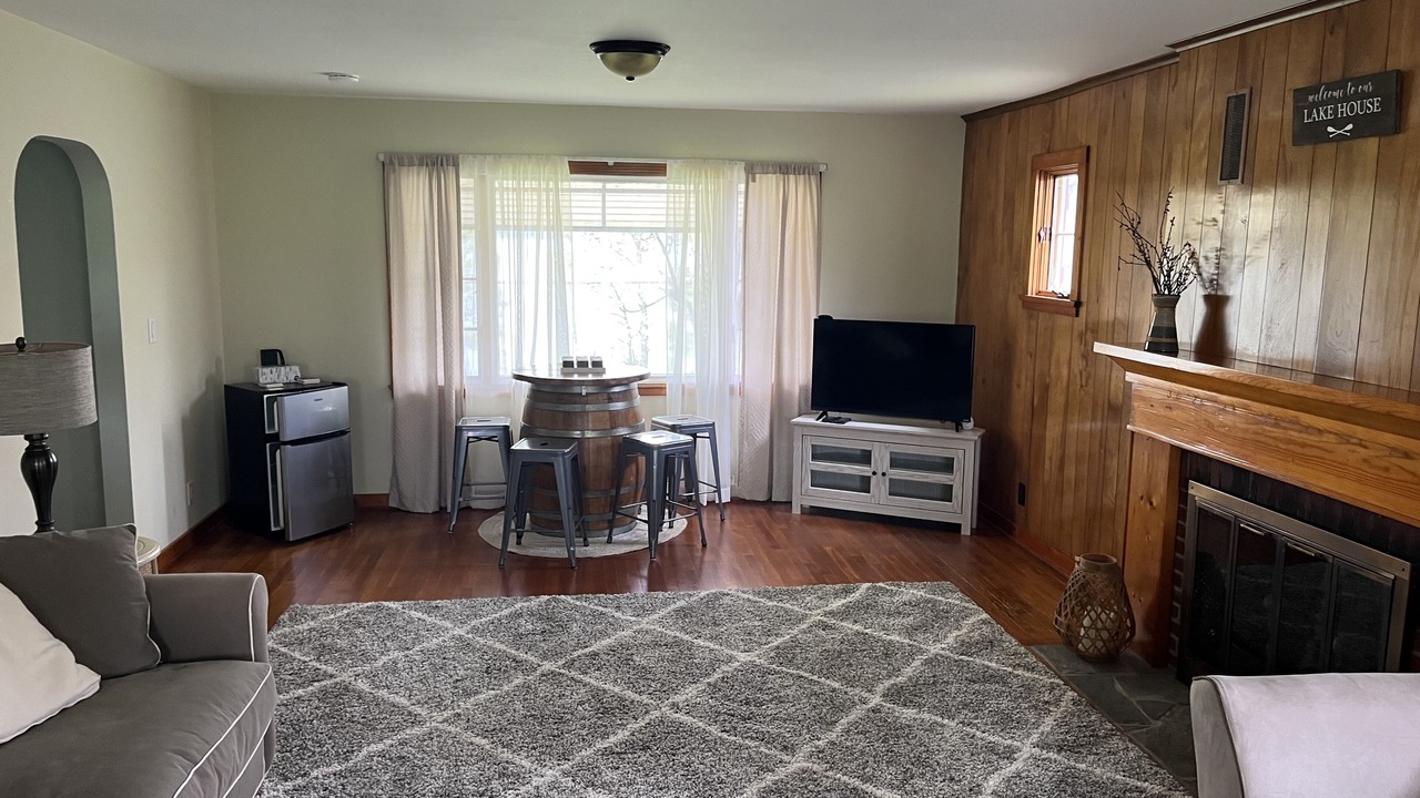 Photo of Bedroom in Town of Varick